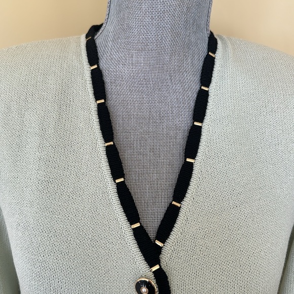 St. John Jacket - Picture 3 of 9